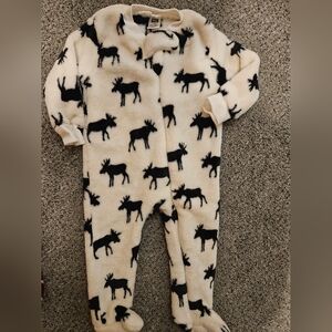 2/$10 - 3-6m Super Fleece Sleepers
